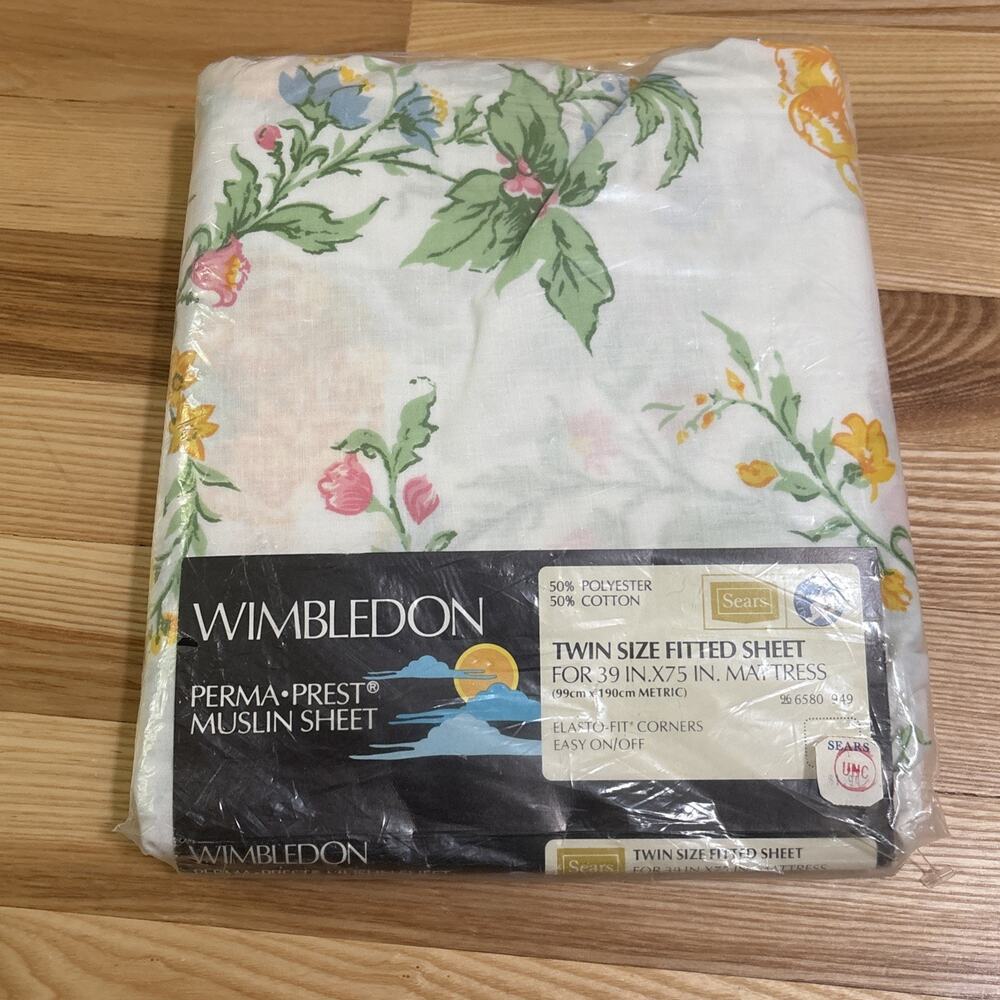 Vintage 70s Wimbledon Sears Vintage Twin Floral Fitted Sheet - New Old Stock NWT
